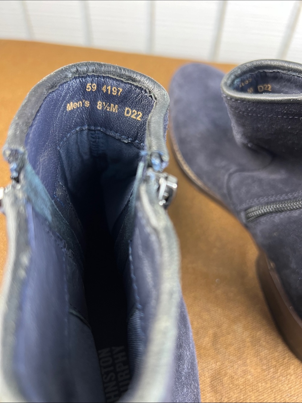 Johnston & Murphy Men's Navy Suede Chukka Boots - Picture 9 of 9